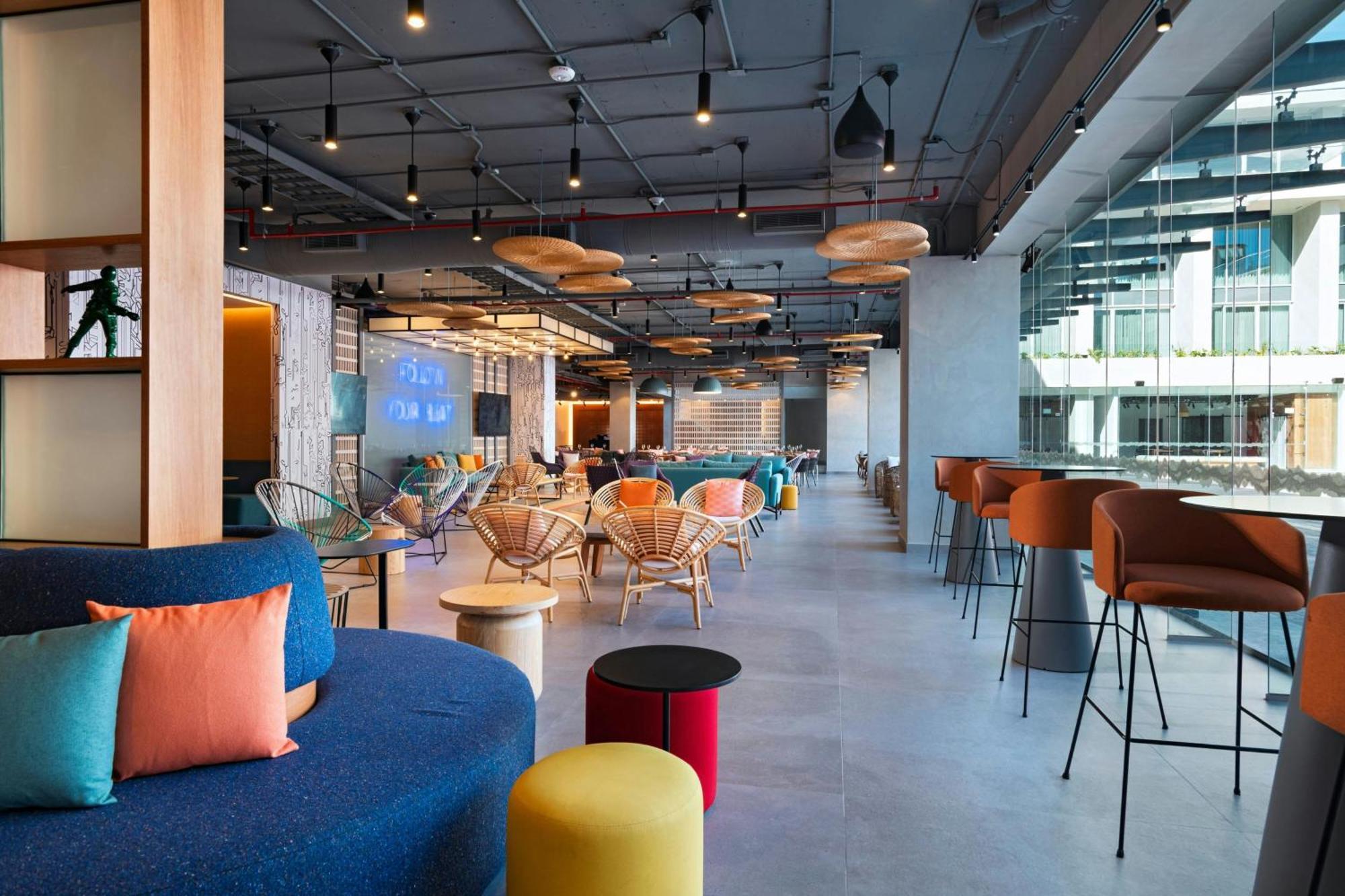 Aloft Playa Del Carmen Hotel Екстериор снимка The lounge at the airport