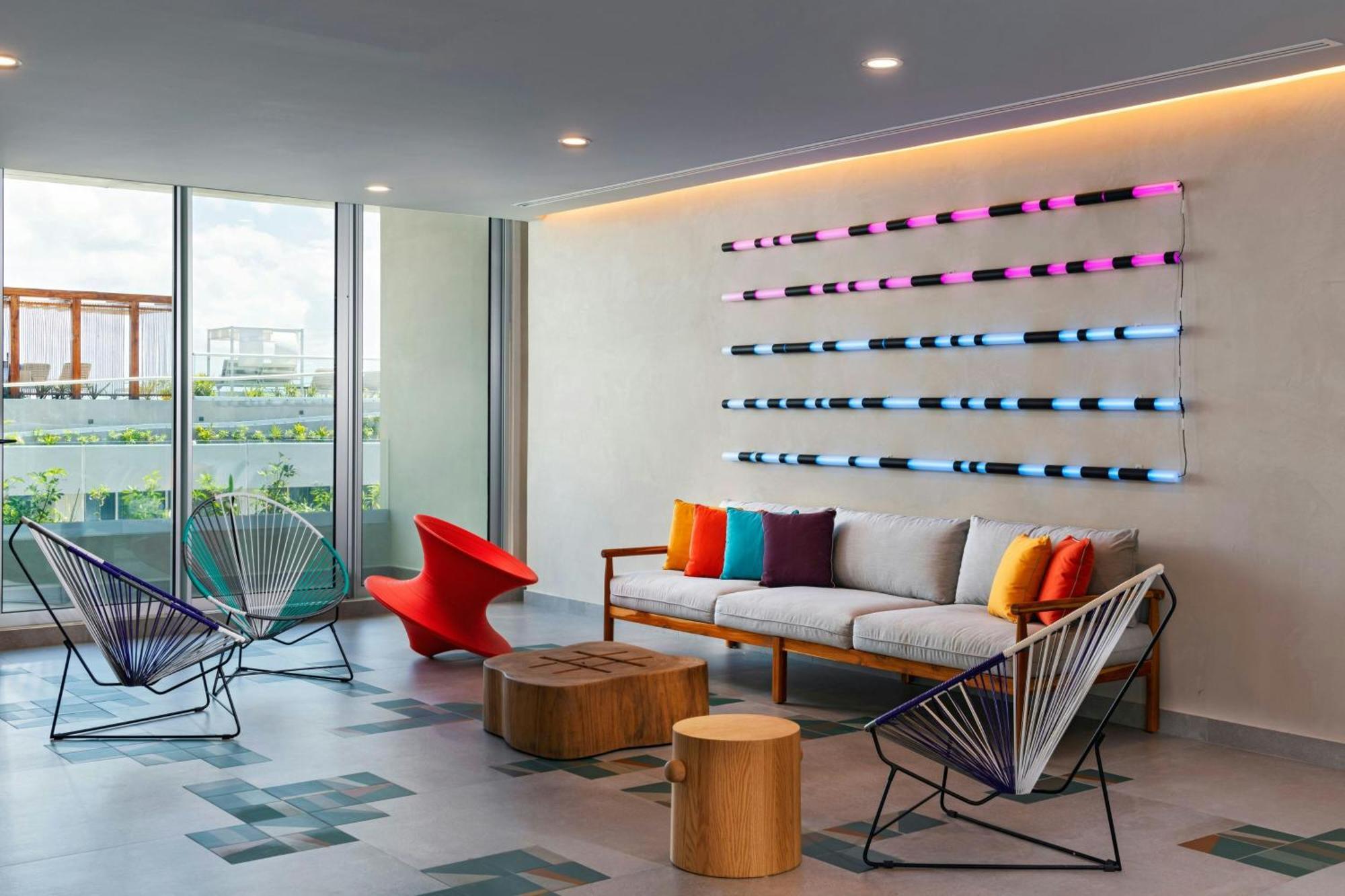 Aloft Playa Del Carmen Hotel Екстериор снимка