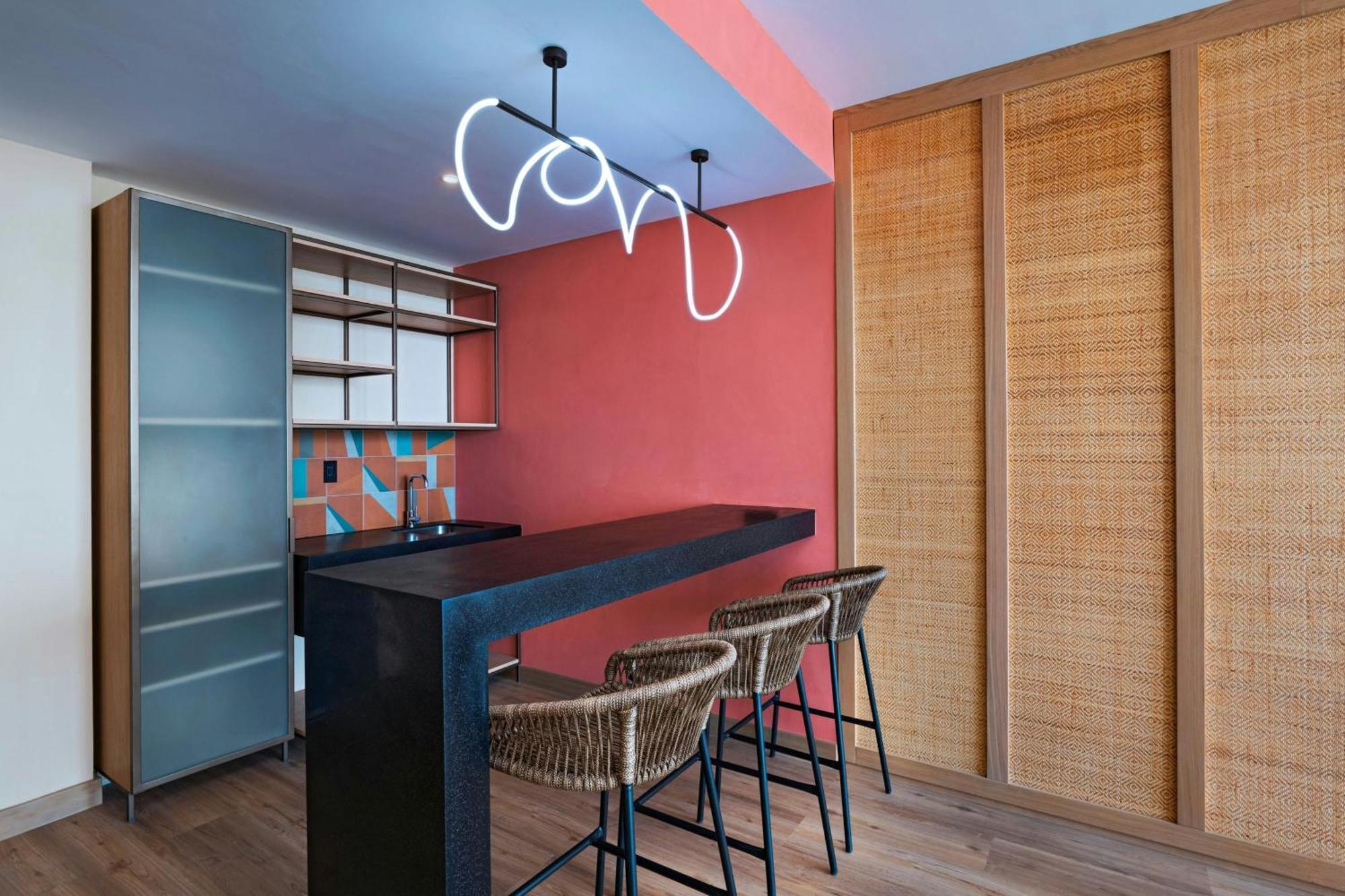 Aloft Playa Del Carmen Hotel Екстериор снимка A kitchen in a private home